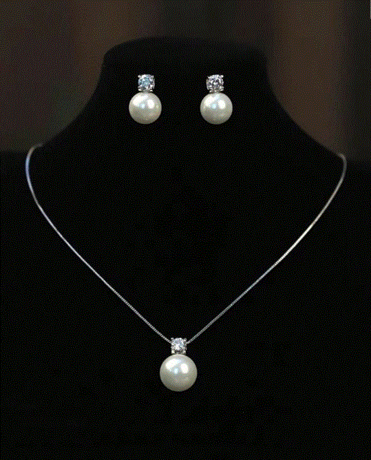 pearl pendant styles