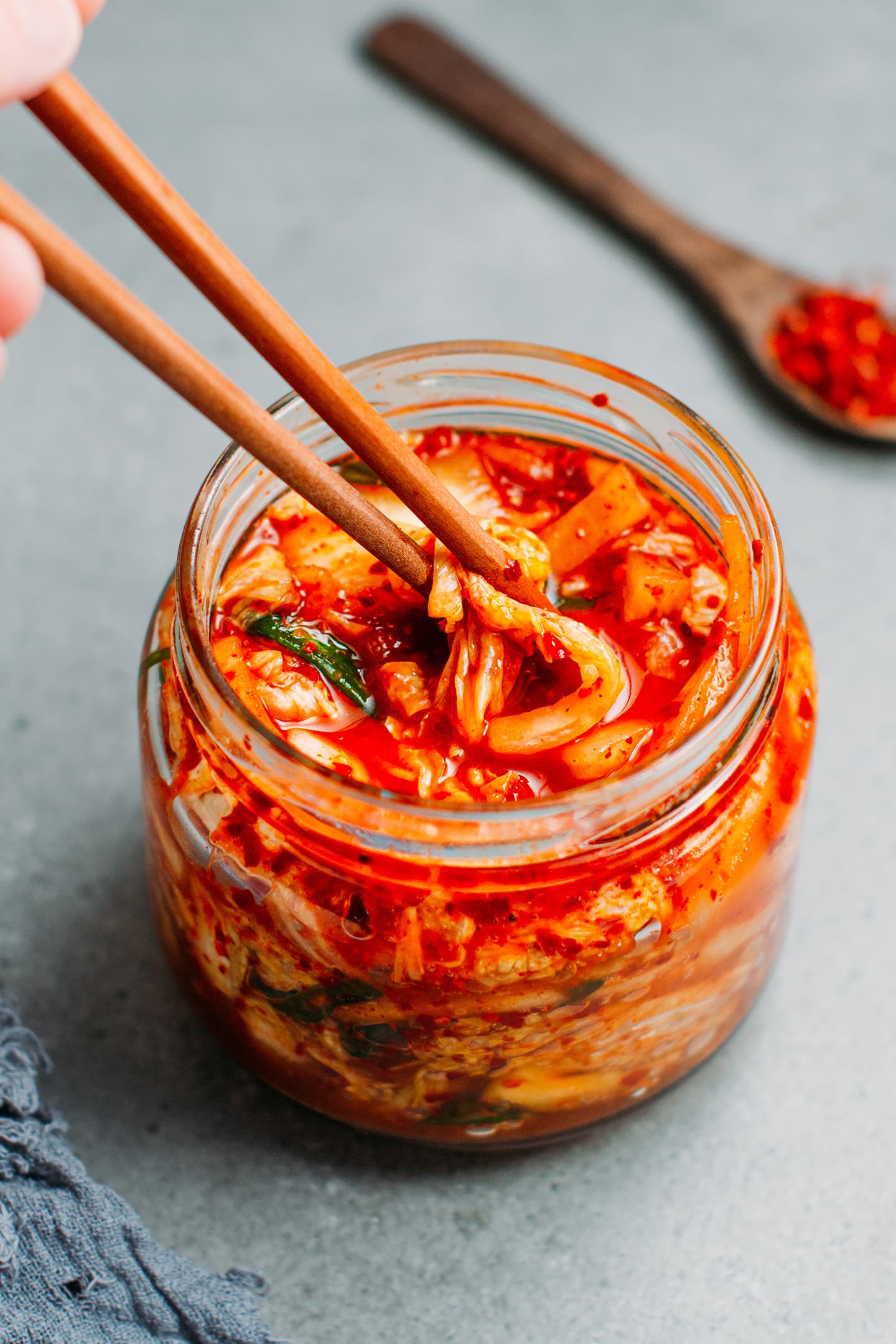 how-to-make-vegan-kimchi-at-home-easy-recipe-27