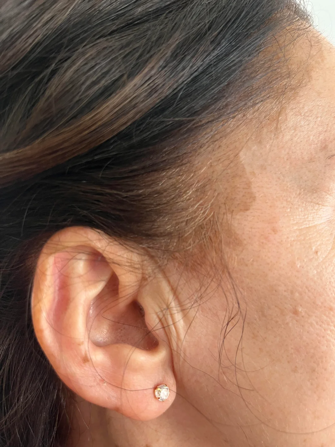 how to remove hair dye from skin