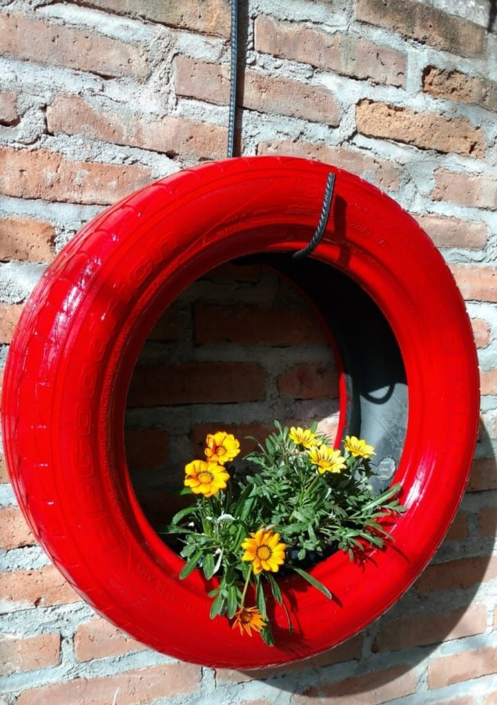tyre reuse for hanging planter