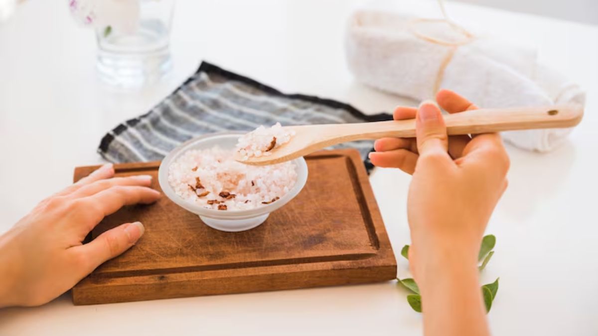 homemade body scrub (1)