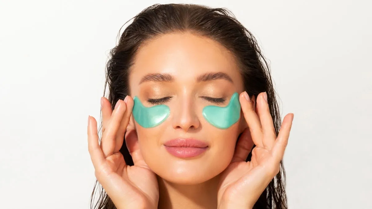 DIY eye patches for puffy eyes