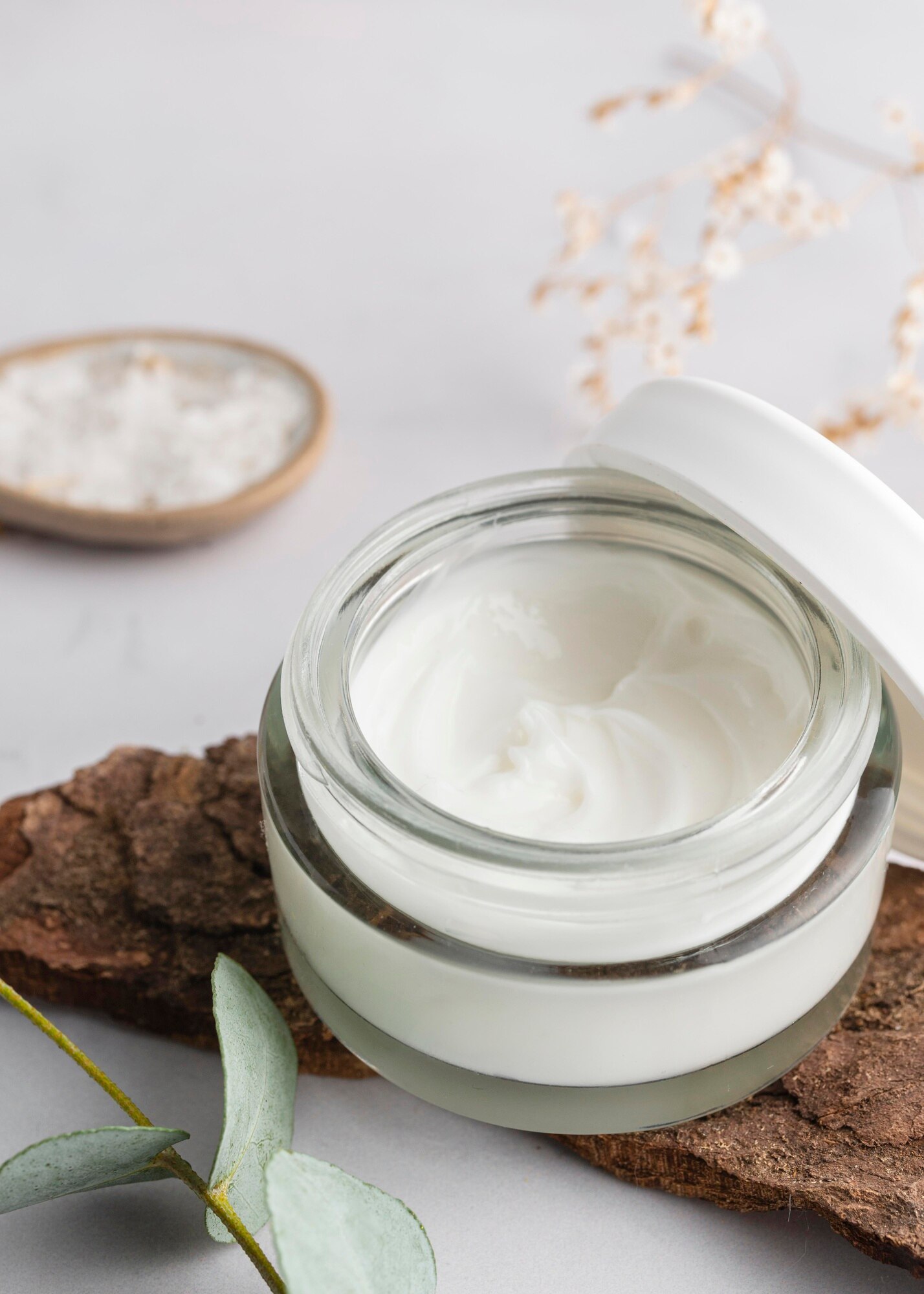 night cream to look young