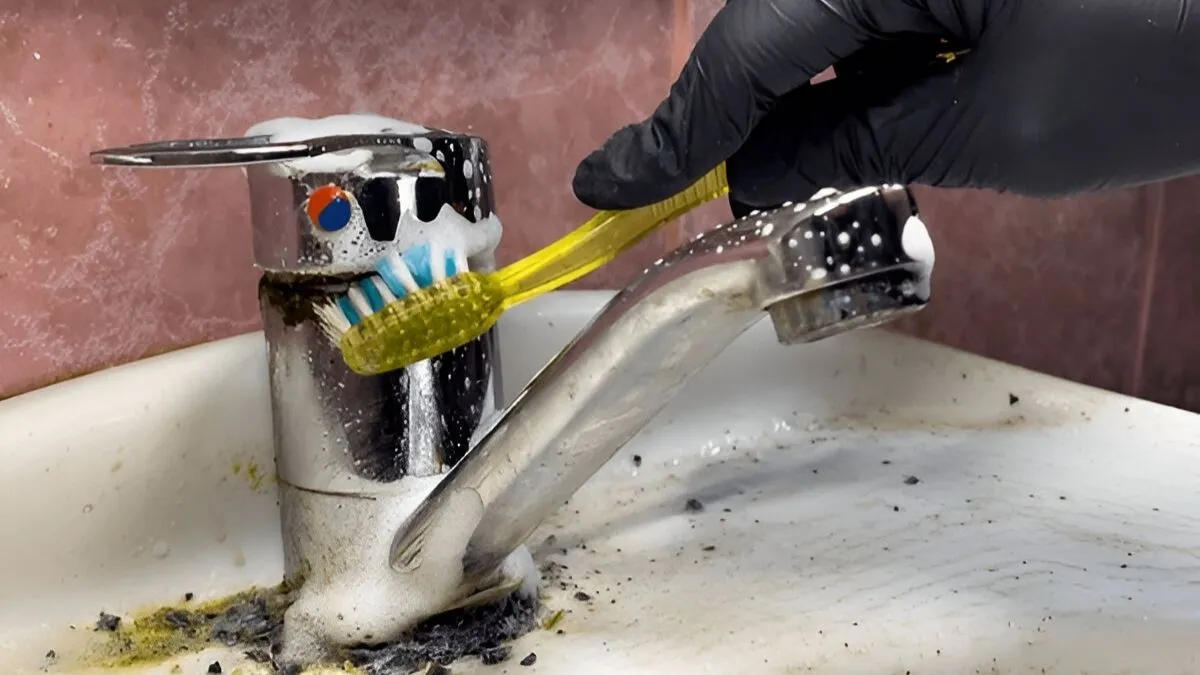 how to keep your bathroom tap clean and prevent from rusting