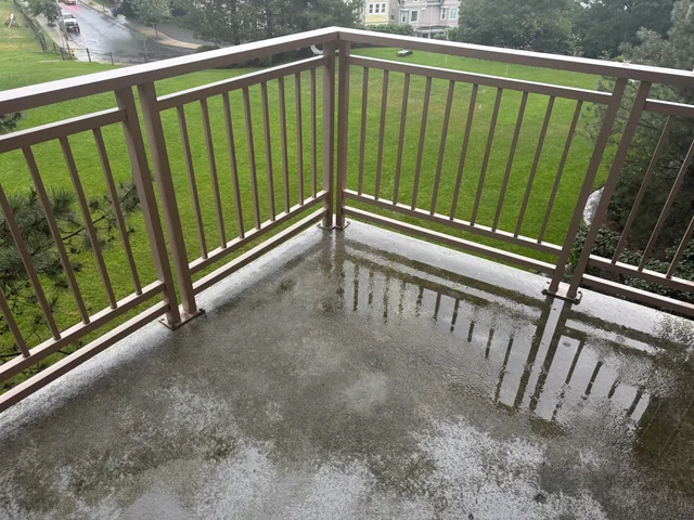 drainage problem on roof of house know reason and solutio