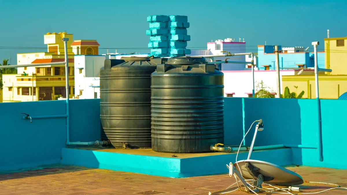 how-to-choose-water-tank-for-summer-1746606111908