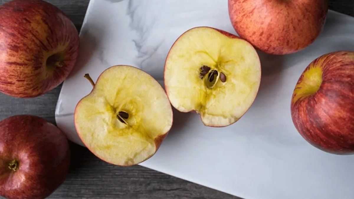 tips-to-prevent-apple-turning-brown-1729000553607