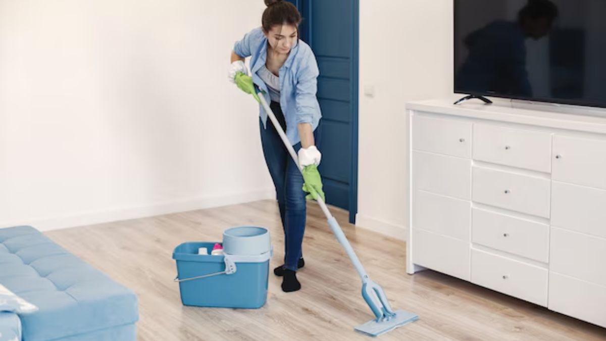 homemade floor cleaner (2)