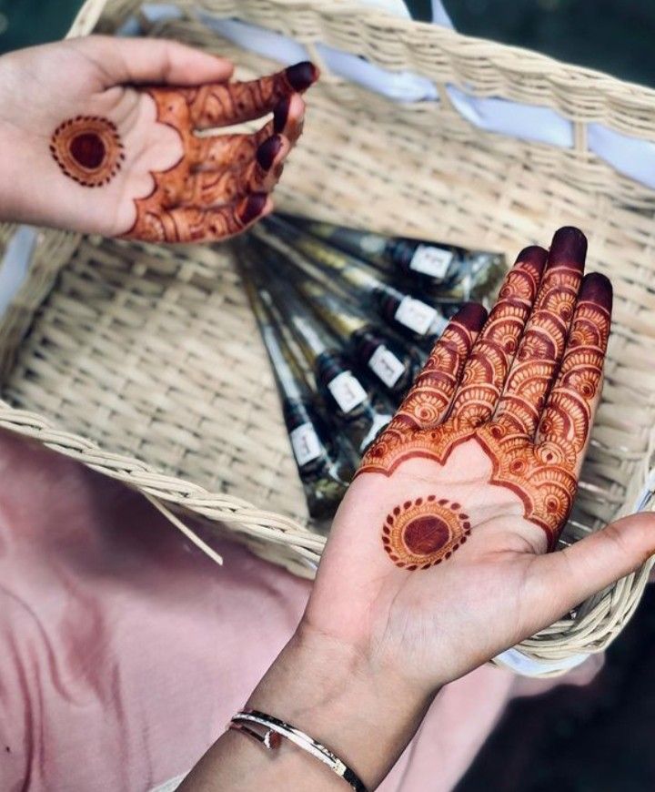 easy mehndi designs new