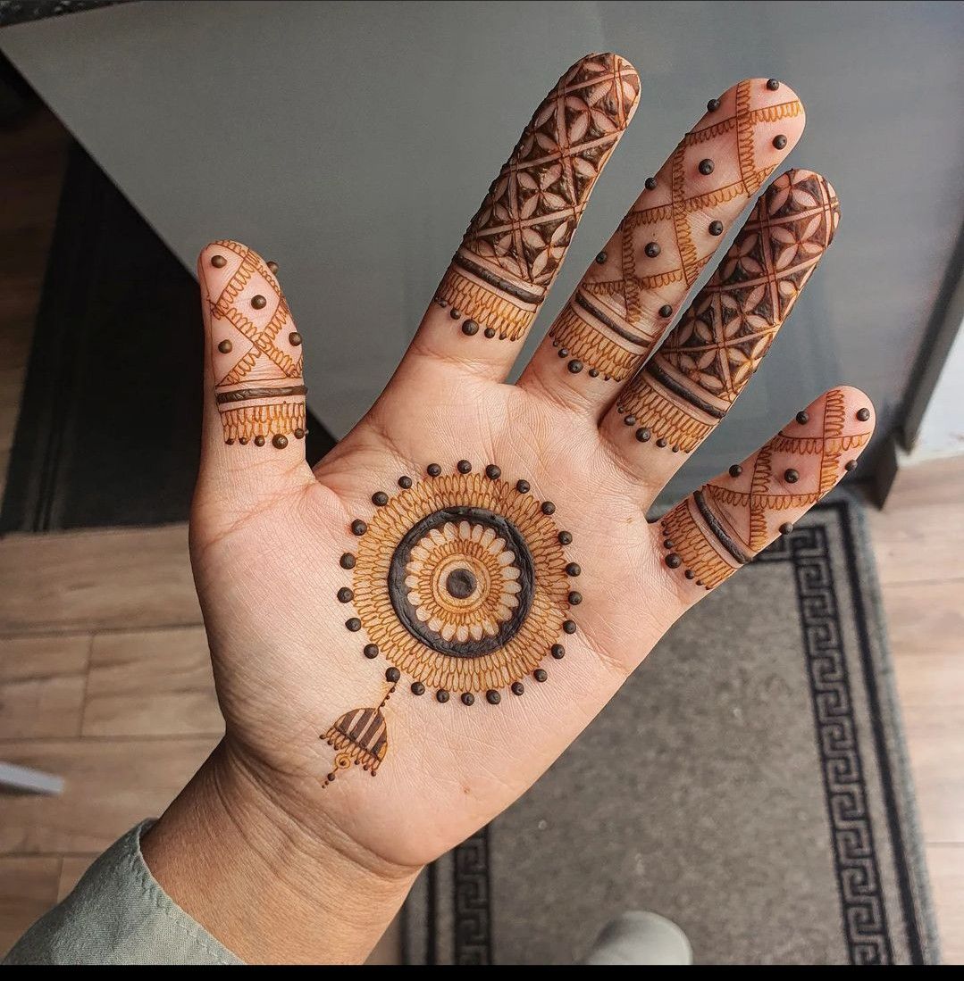 new mehndi designs with jhumer