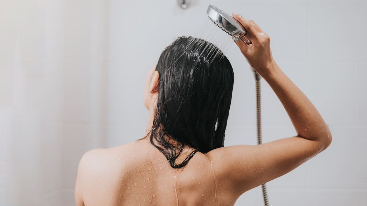 how to wash hair from reetha