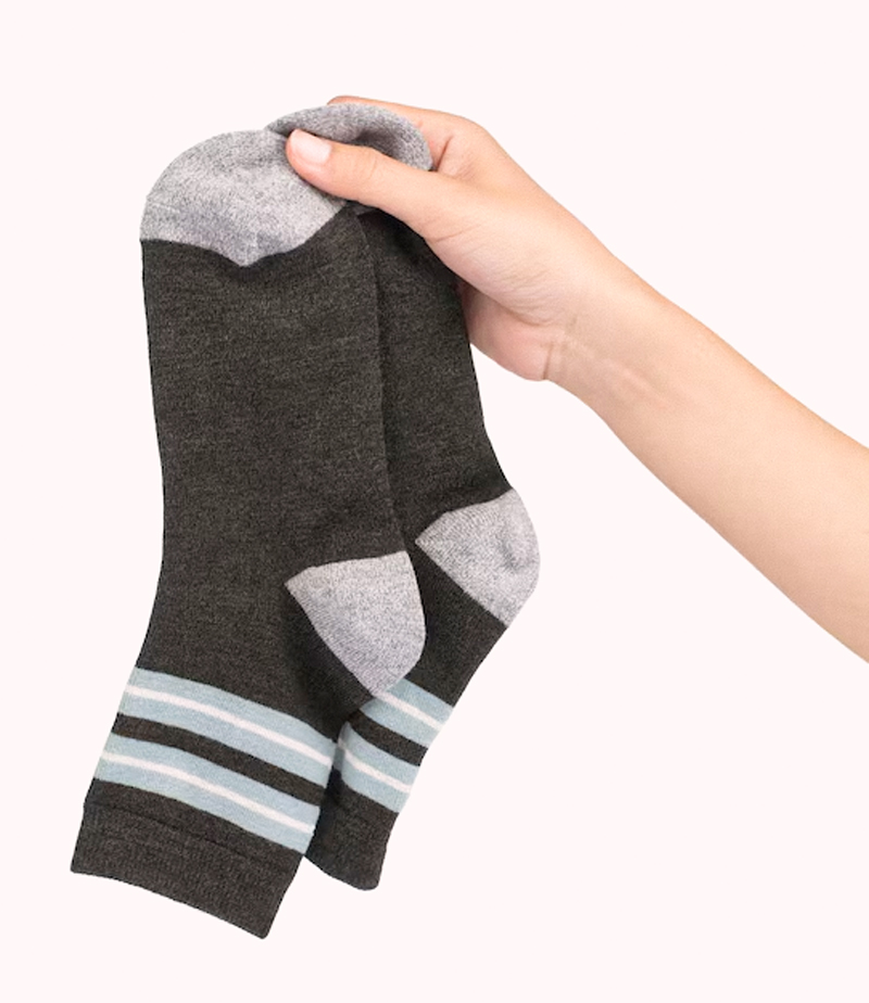 effective way to remove bad smell from socks