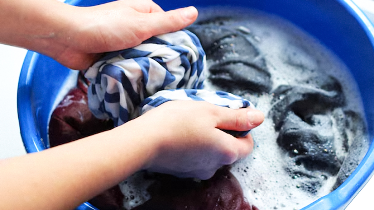 washing new clothes