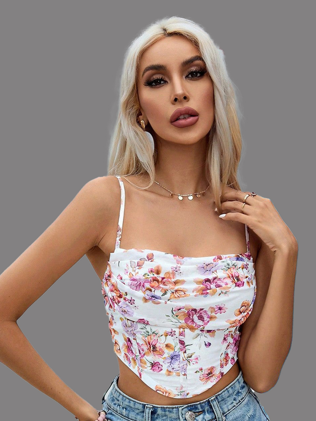 Tank Top Designs: गर्मियों में कूल और स्टाइलिश लुक के लिए स्टाइल कर ...