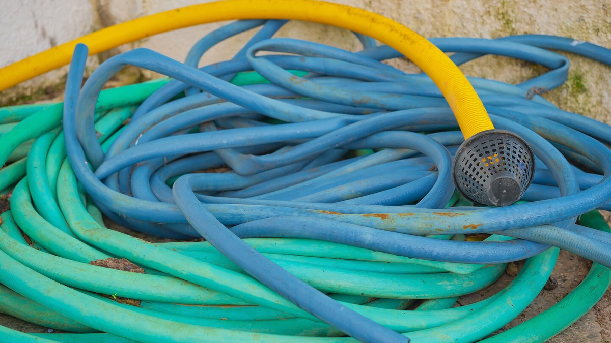 rubber pipe cleaning