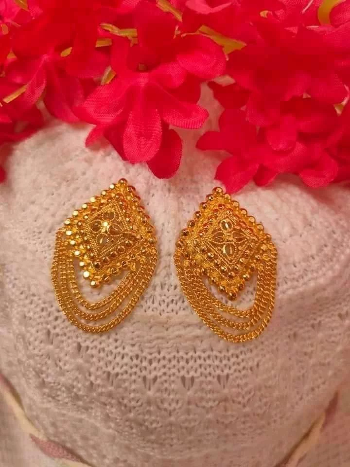 chain tops earrings
