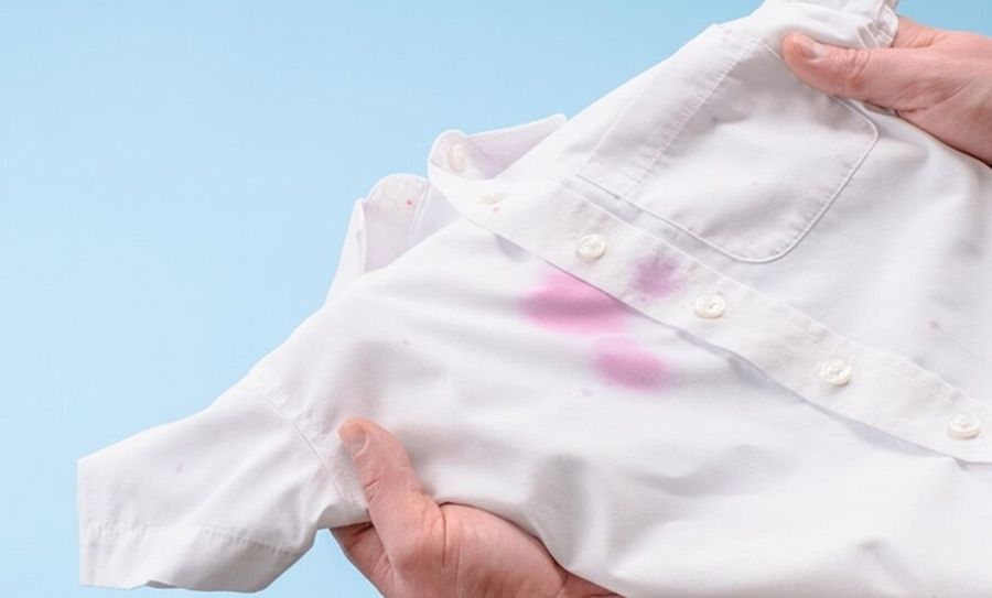 How-to-remove-phalsa-stain-from-clothes-1747291211869