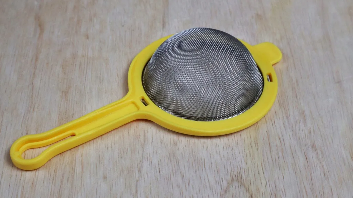 smart kitchen hacks for tea strainer