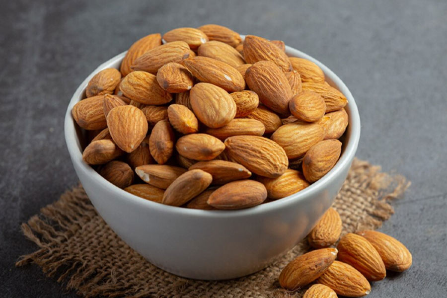 almonds for women health