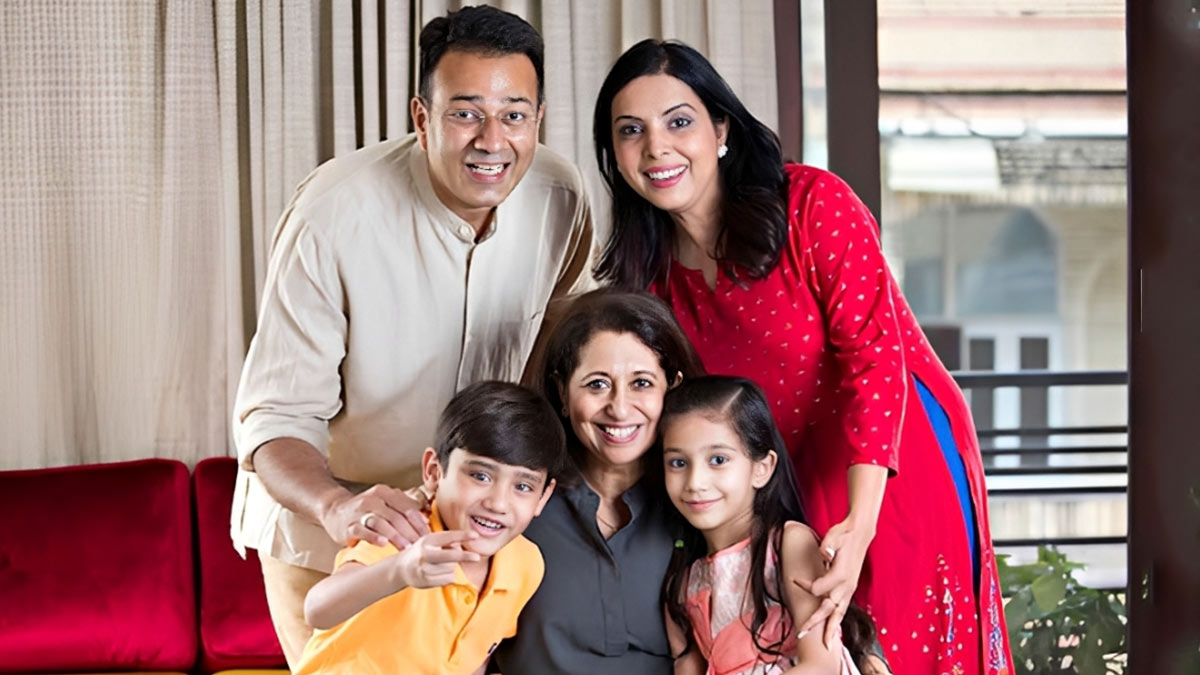 रिश्तों में प्यार ही नहीं, भावनाओं का सम्मान भी है जरूरी; जानें कैसे बढ़ाएं आपसी समझ
