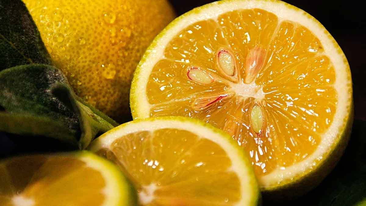 kitchen ingredients for skin detanning