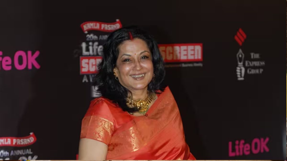 'मुझे मां मत कहिए, वरना मैं आपका गला दबा दूंगी!' जब एक्ट्रेस मौसमी चटर्जी ने अपने 'ससुर' से कह दी थी यह बात