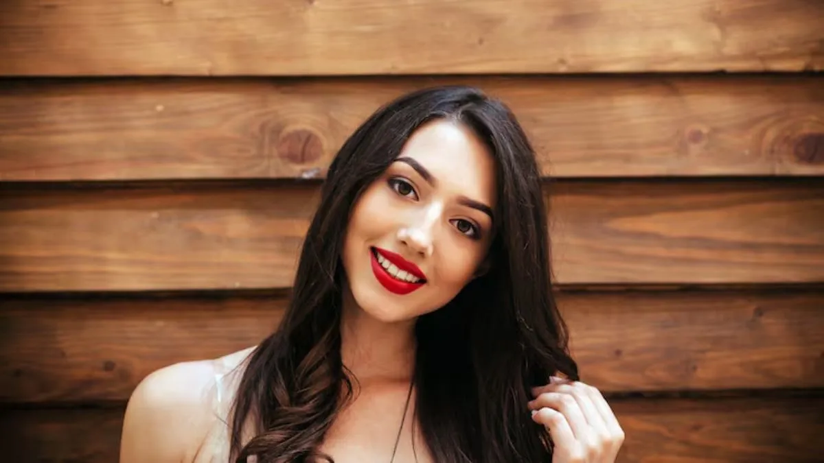 how red lipstick boost confidence (2)