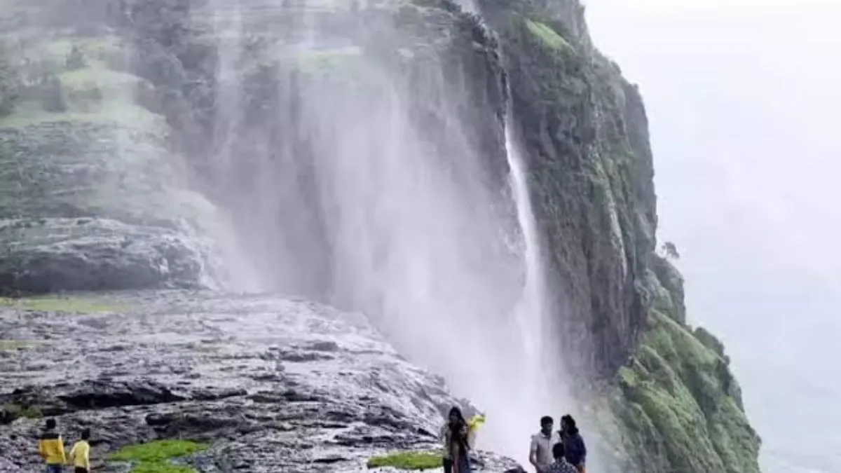 naneghat waterfall