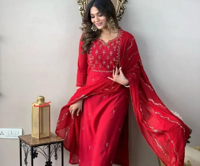 kurti look in puja (1)