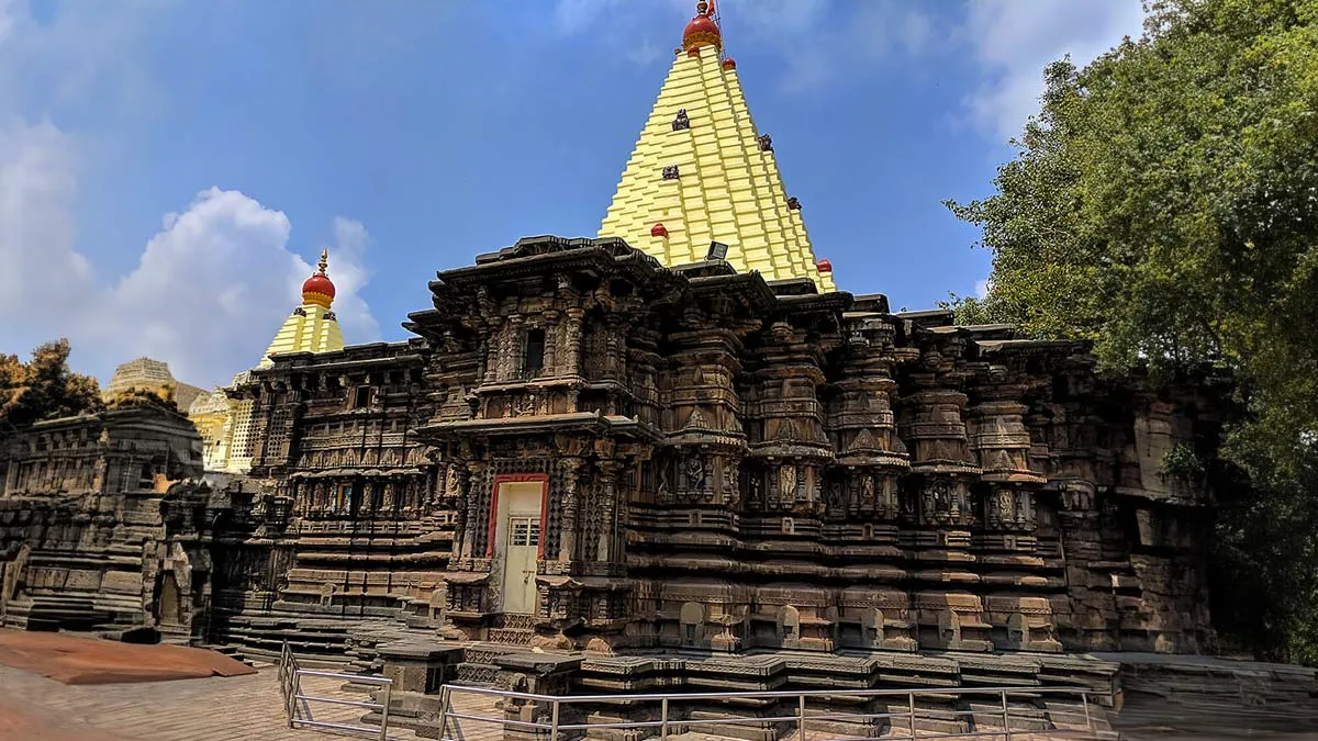 Mahalakshmi Temple Kiranotsav dates