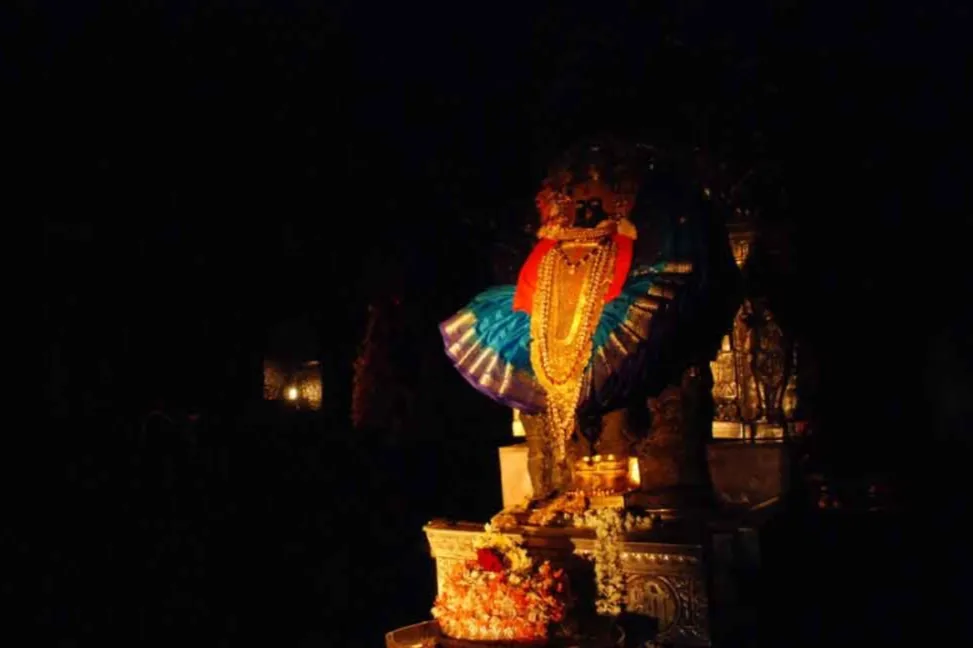 mahalakshmi temple kirnoustav
