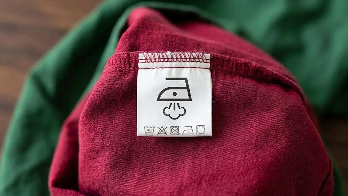 cloth symbol iron