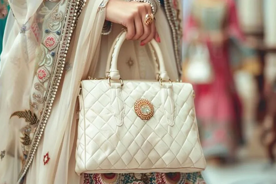 mini bag clutch