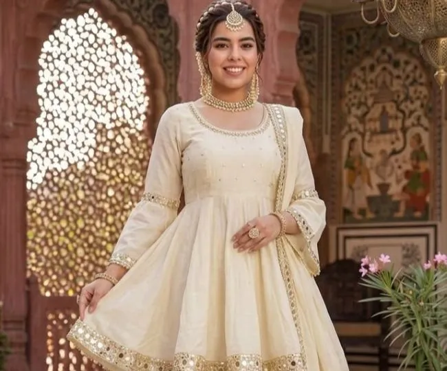 festive shades to get royal look (2)