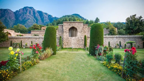 pari mahal srinagar kashmir