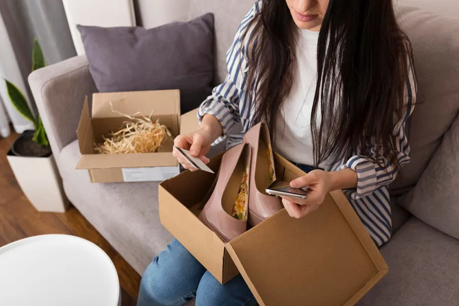 magnific online shopping packaging details