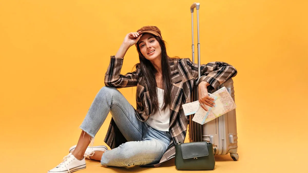 smart trendy travel essentials things