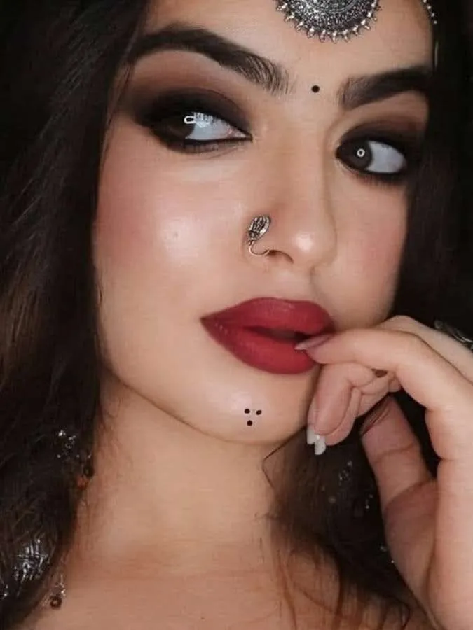 4 (43)