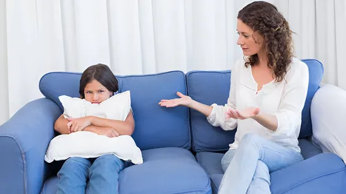 parenting tips in hindi (magnific)