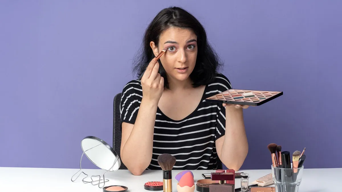 magnific makeup looks dull