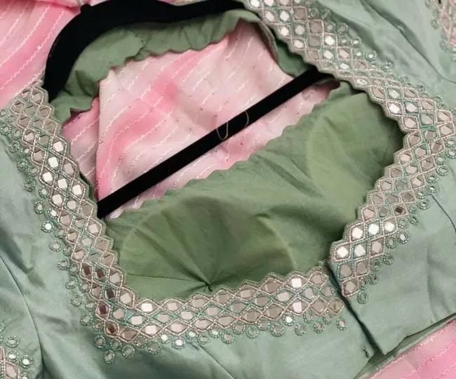 tips to make simple blouse elegant
