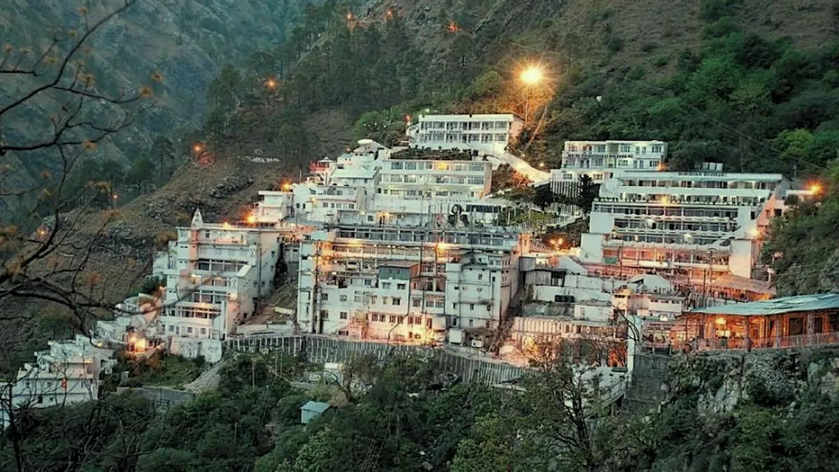 vaishno devi travel tips during shardiya navratri 2026