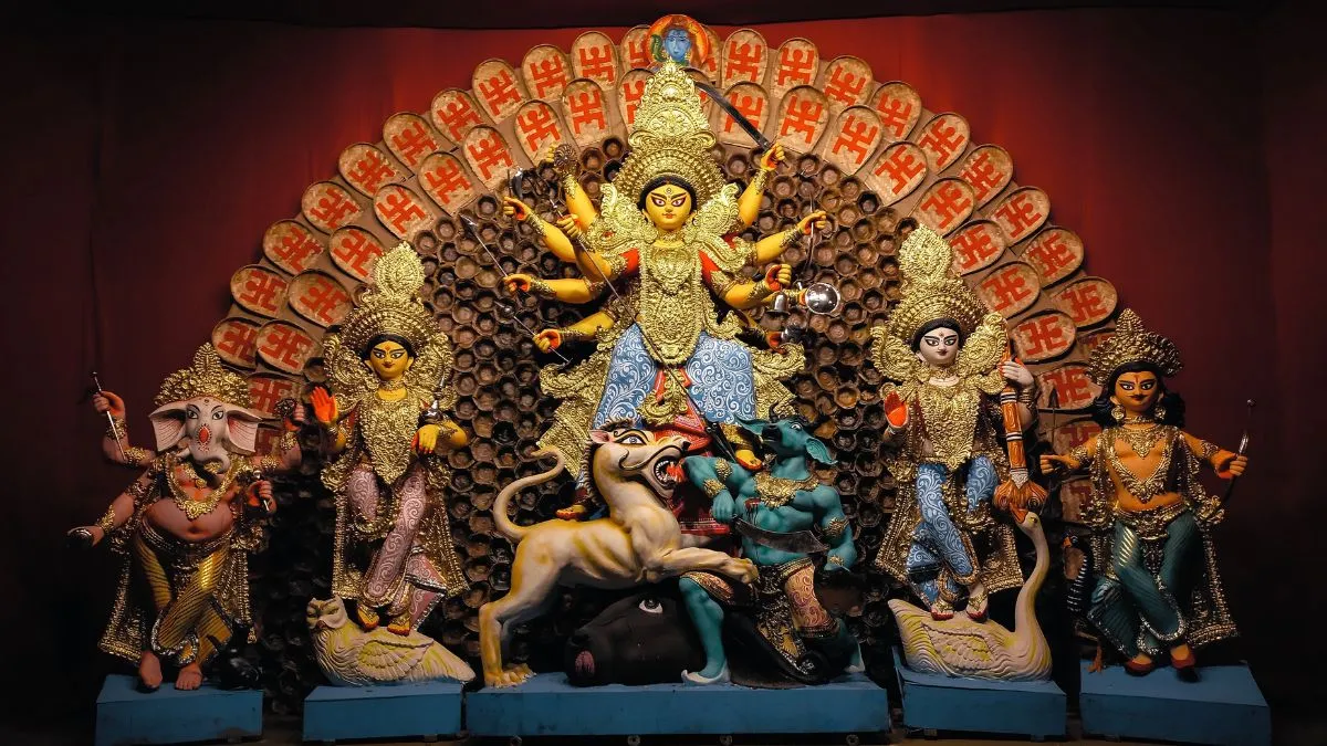 navratri durga pandals in delhi ncr (1)