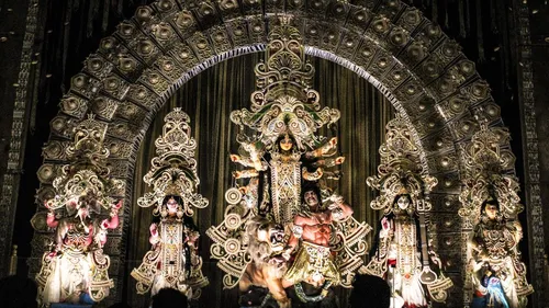 navratri durga pandals in delhi ncr