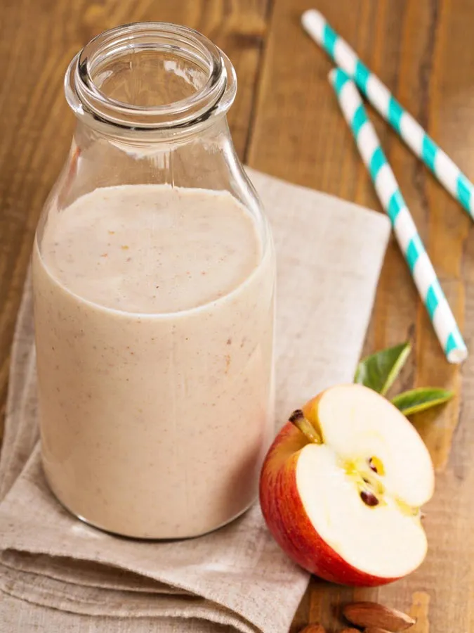 apple almond shake for navratri