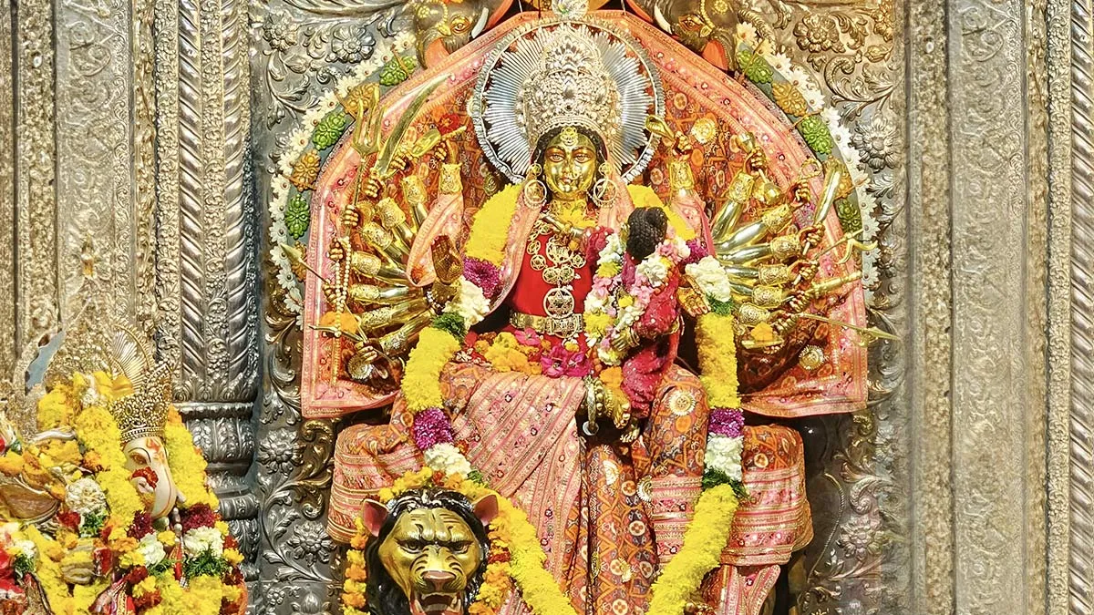 delhi me maa katyayani darshan aur travel guide