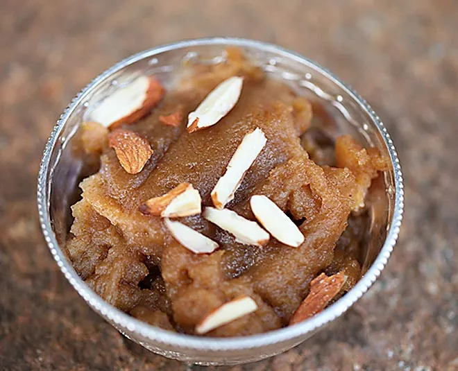 Gur-Aur-Atte-Ka-Halwa
