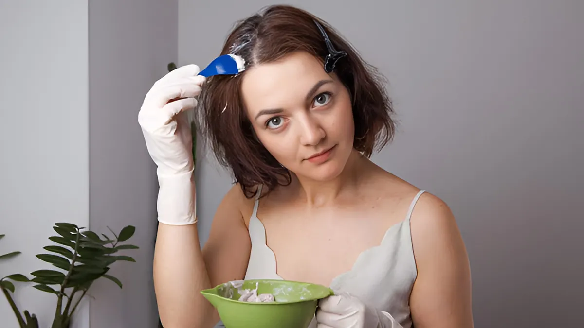 how to remove hair color at home