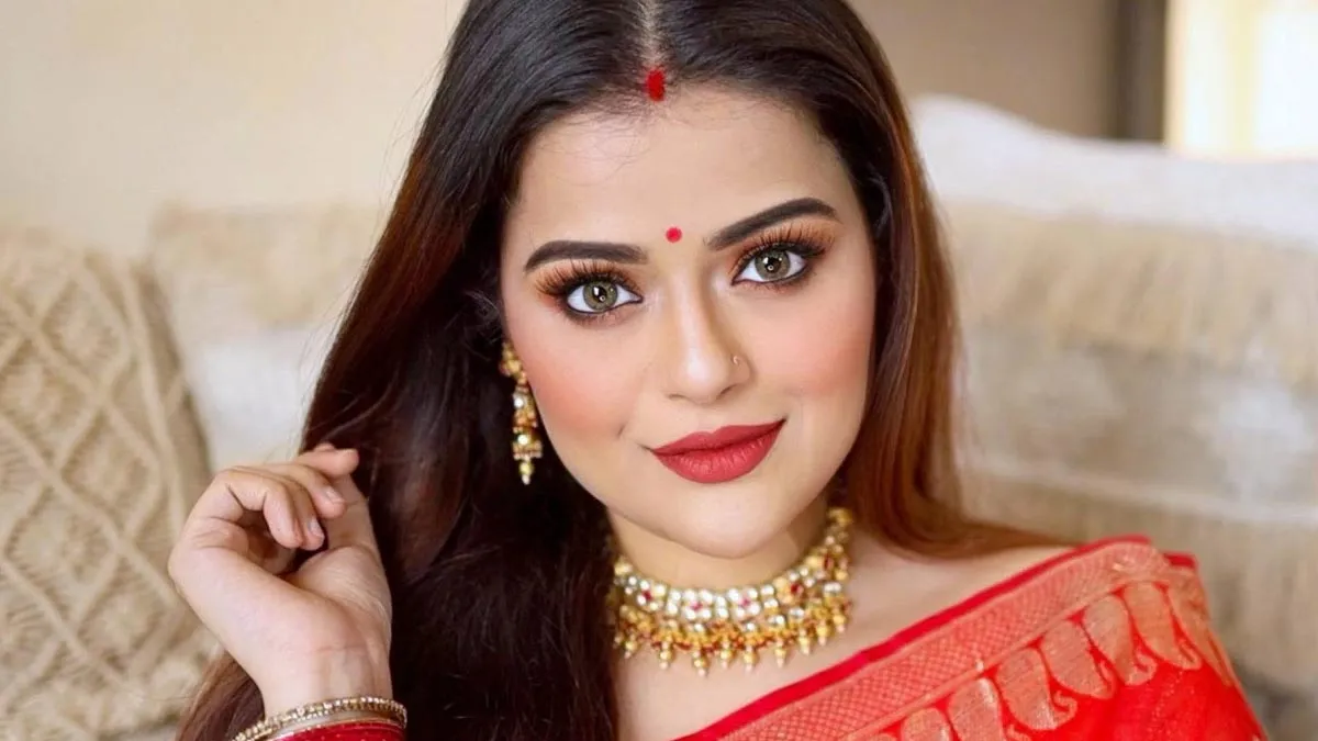 festive makeup for beginners