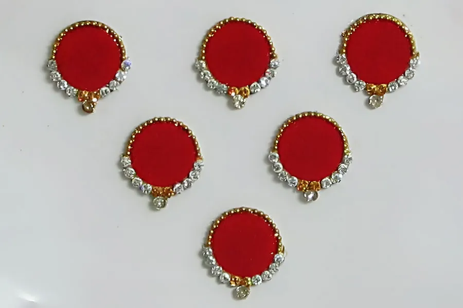 jeweled gol bindi